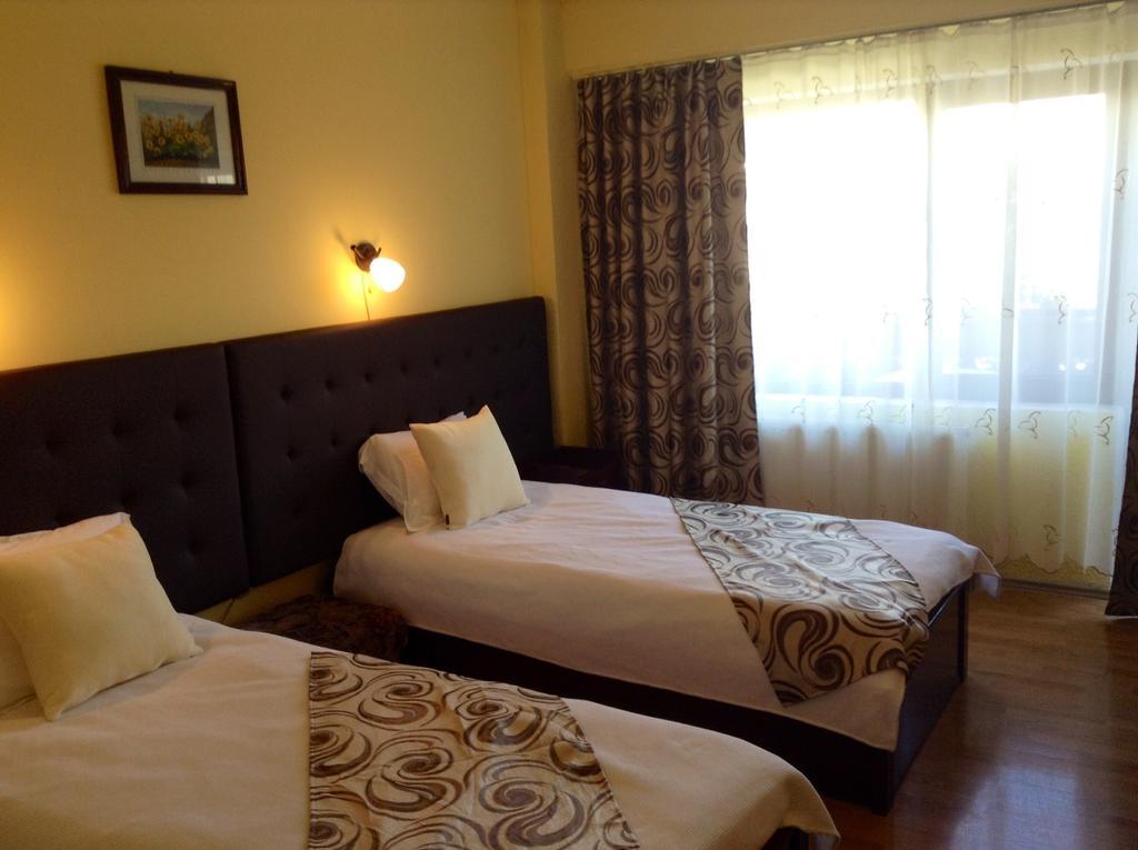 Motel Perla Sigheteana Máramarossziget Szoba fotó