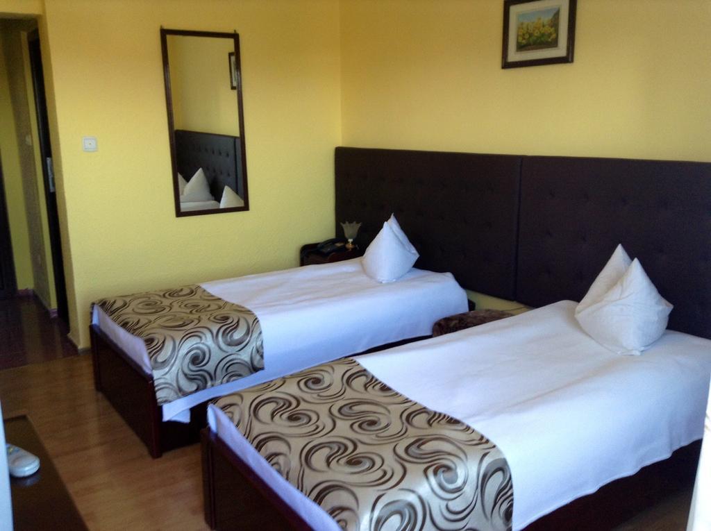 Motel Perla Sigheteana Máramarossziget Szoba fotó