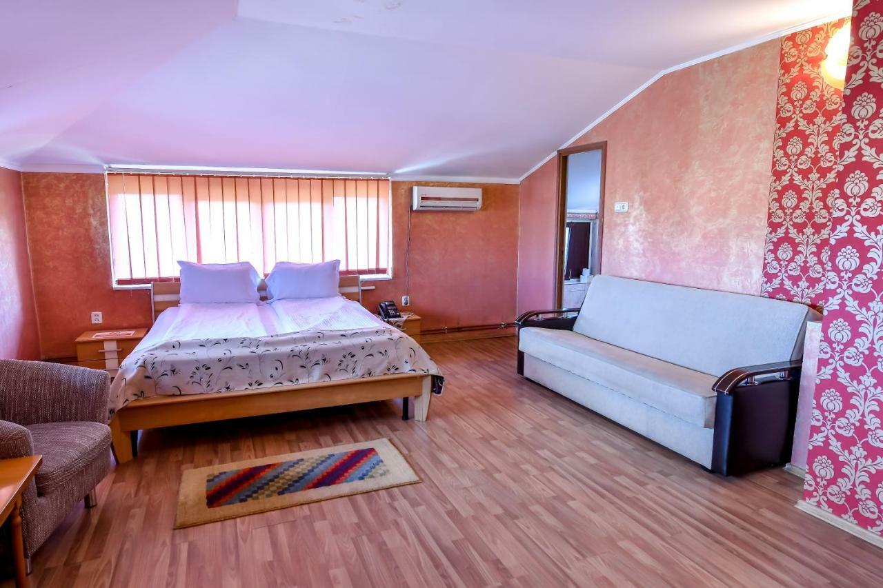 Motel Perla Sigheteana Máramarossziget Kültér fotó