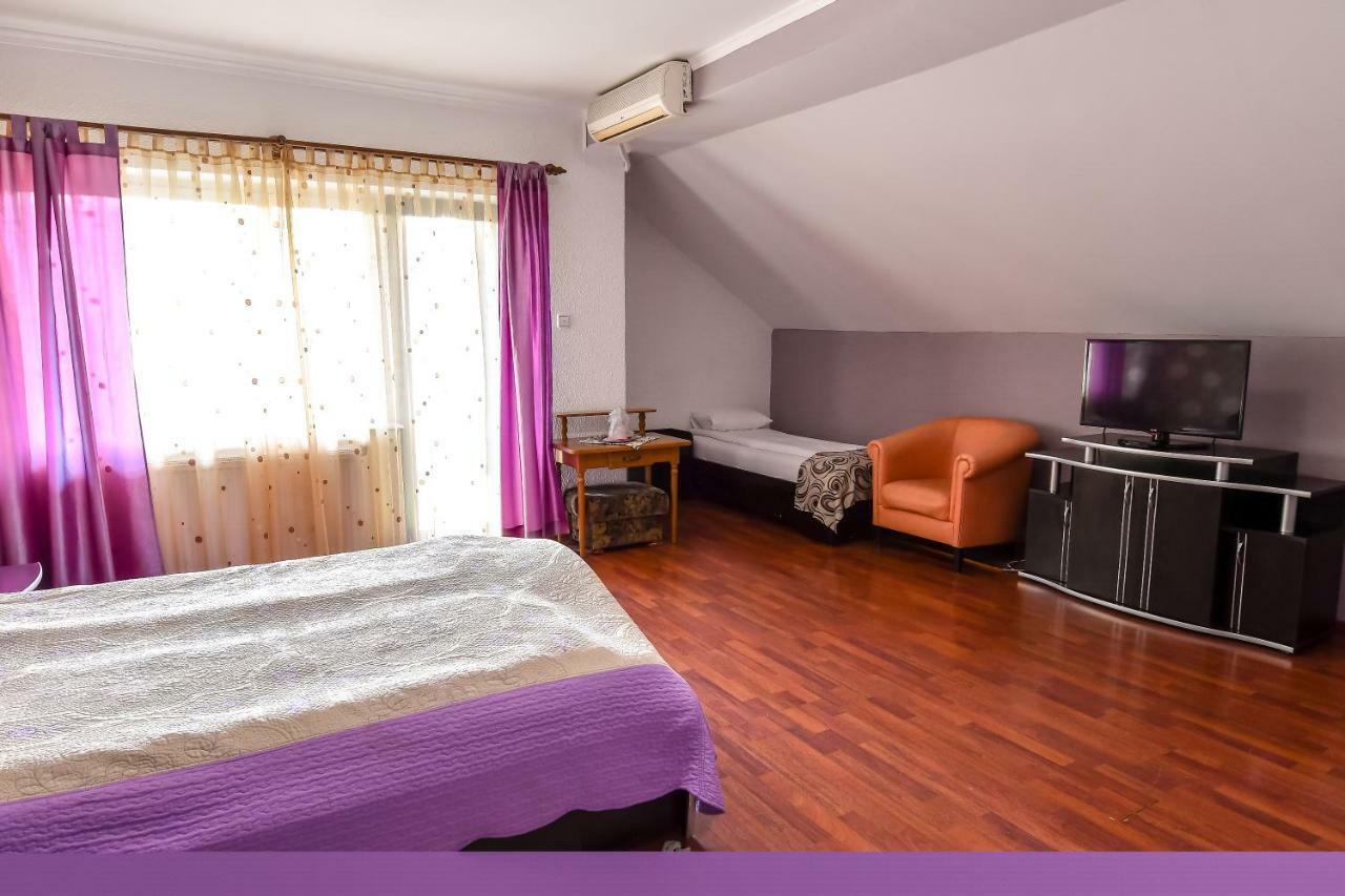 Motel Perla Sigheteana Máramarossziget Kültér fotó