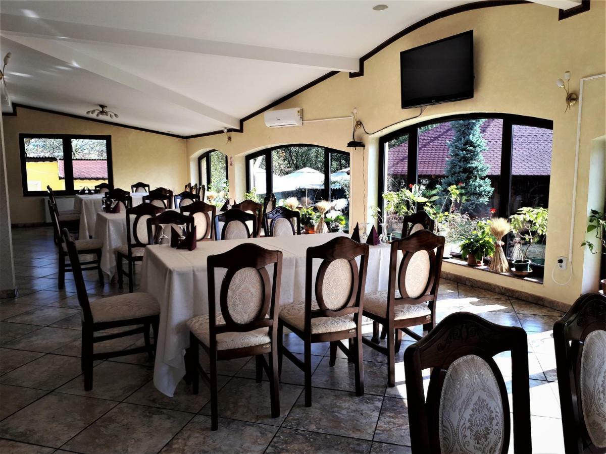 Motel Perla Sigheteana Máramarossziget Kültér fotó